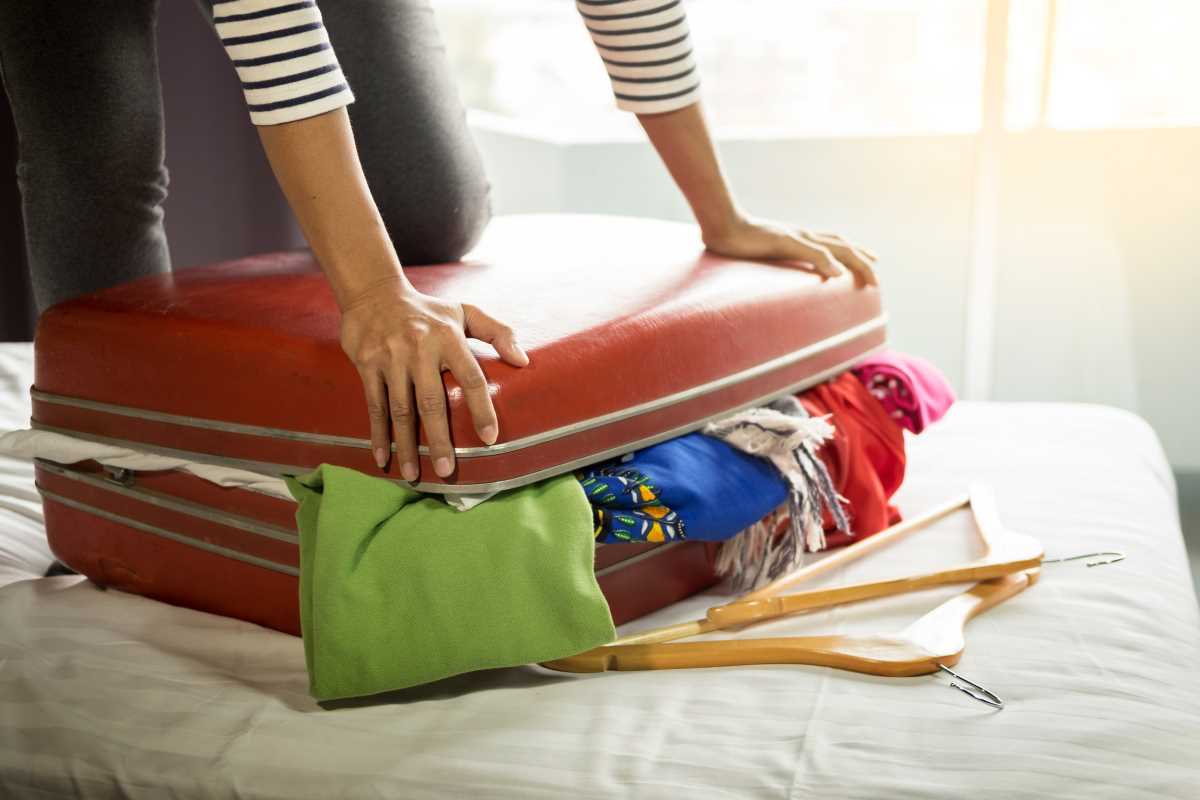 How to Pack Clothes for Travel Without Wrinkles